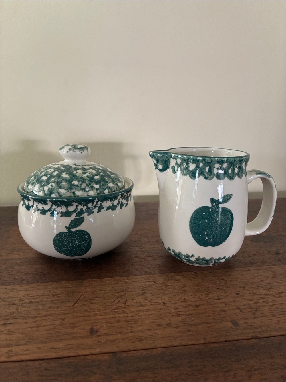 Folk Craft Green Apple by Tienshan Sugar Bowl and Creamer Set